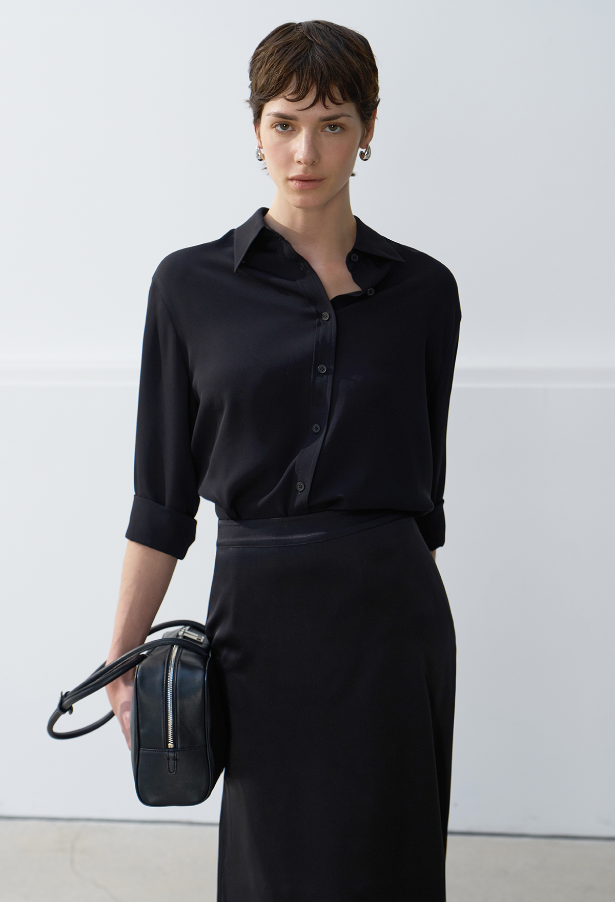 [Worn by Dahee Lee] SILK SHIRT