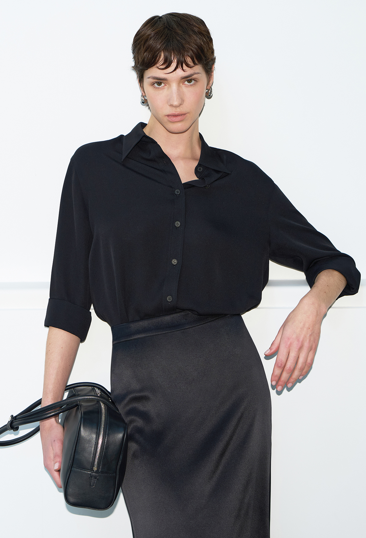 [Worn by Dahee Lee] SILK SHIRT