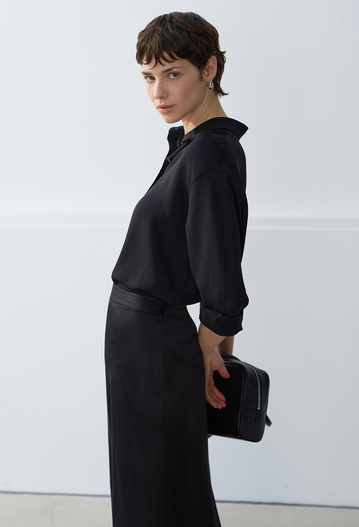 [Worn by Dahee Lee] SILK SHIRT