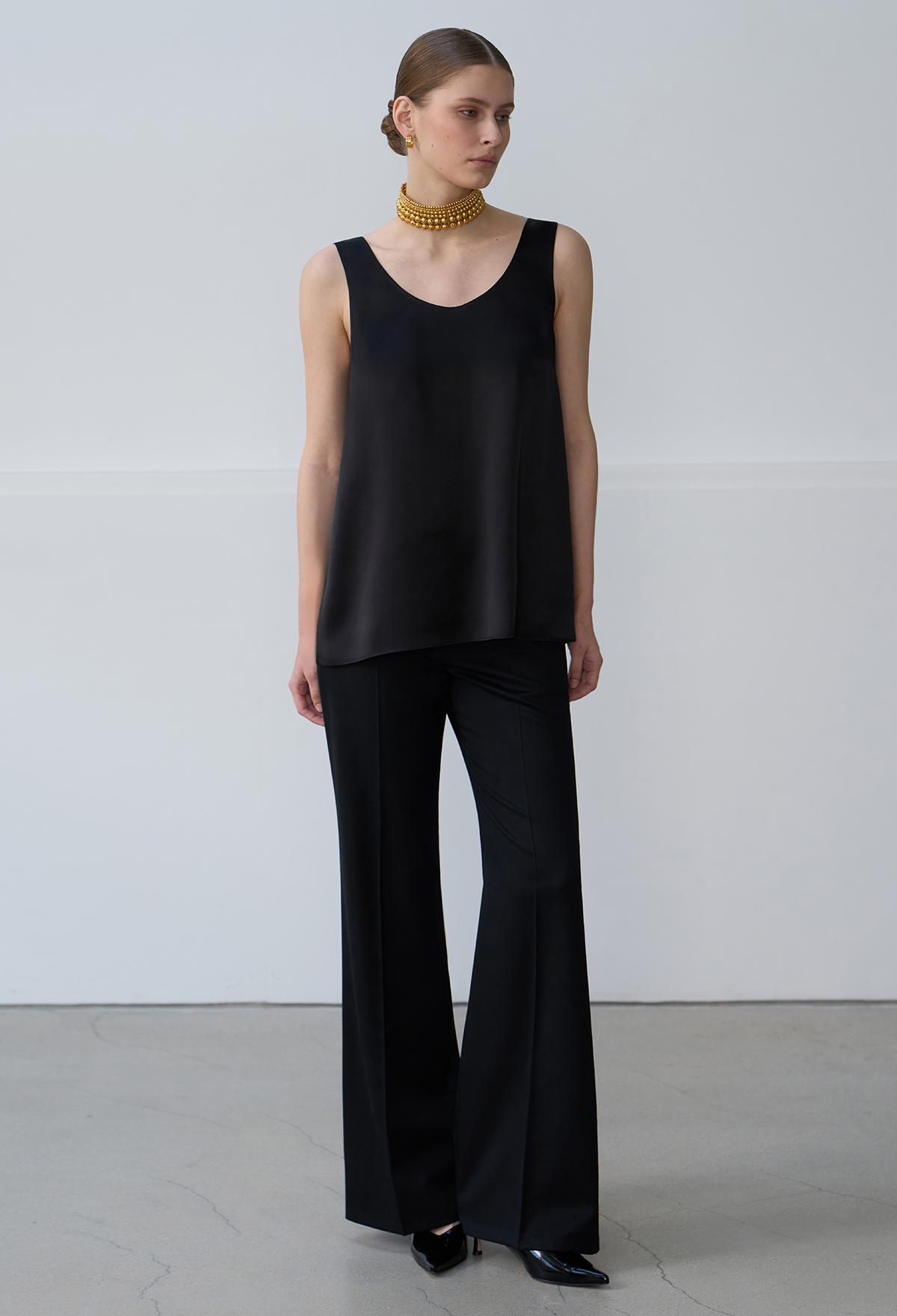 VIRGIN WOOL FLARED PANTS