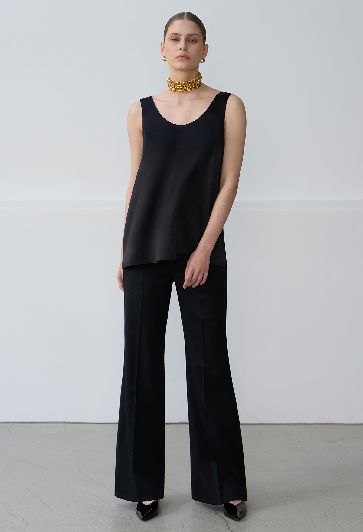 VIRGIN WOOL FLARED PANTS