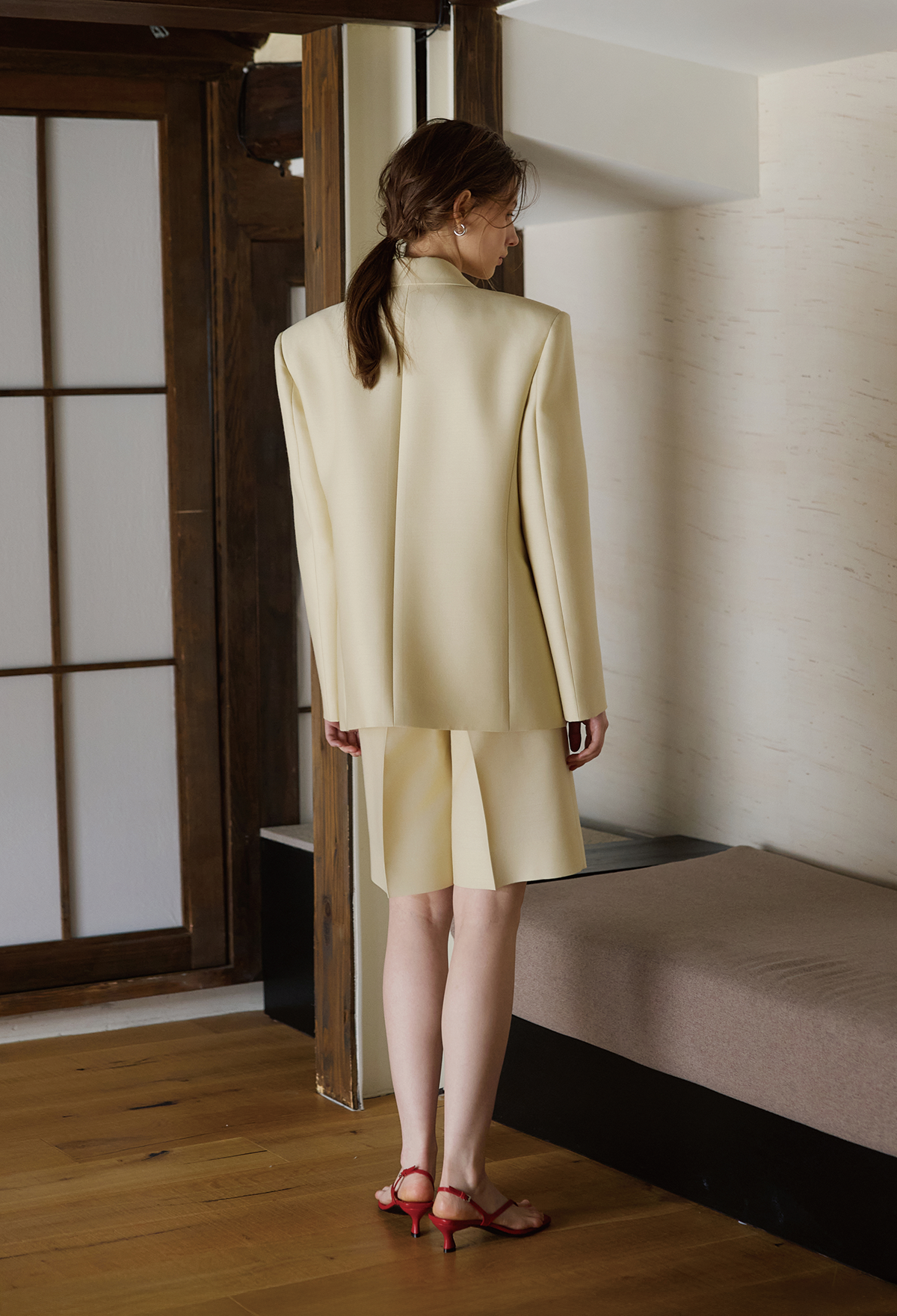 WOOL SILK BERMUDA PANTS [LIMITED]