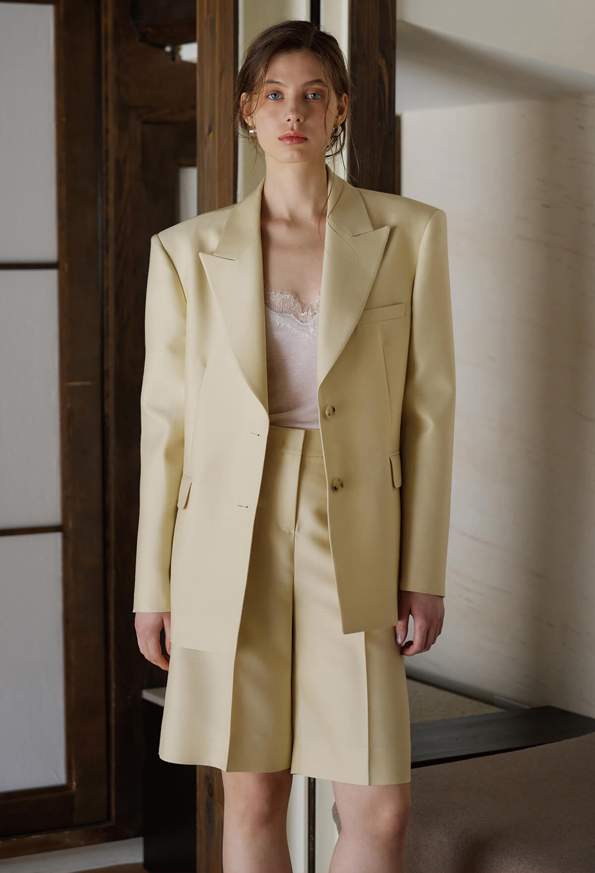 WOOL SILK BERMUDA PANTS [LIMITED]