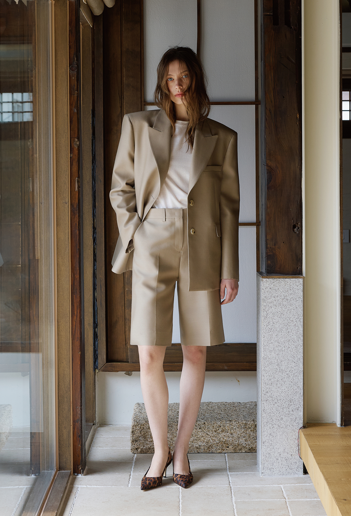 WOOL SILK BERMUDA PANTS [LIMITED]