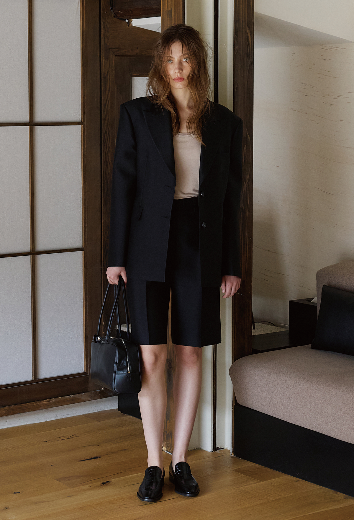 CLASSIC LEATHER LOAFERS