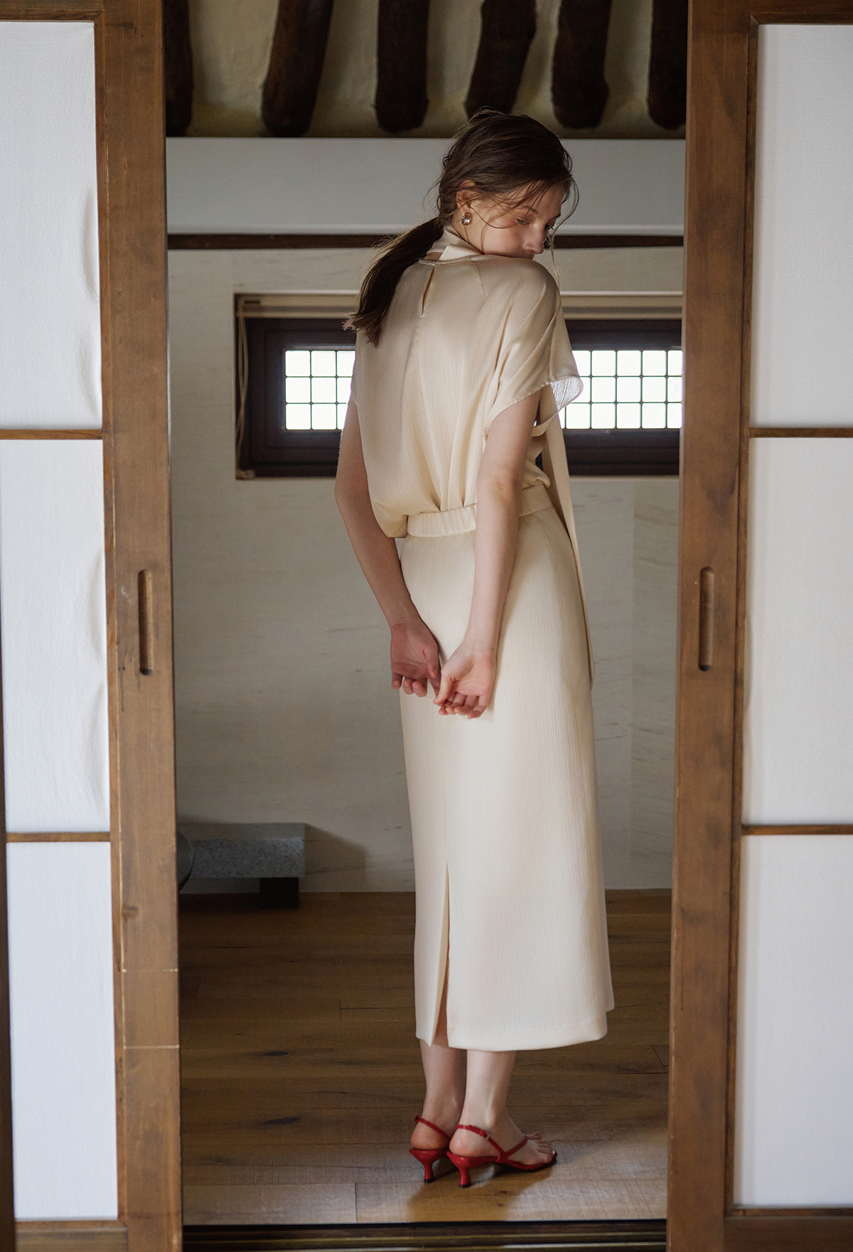 [2nd] CRINKLE MIDI SKIRT