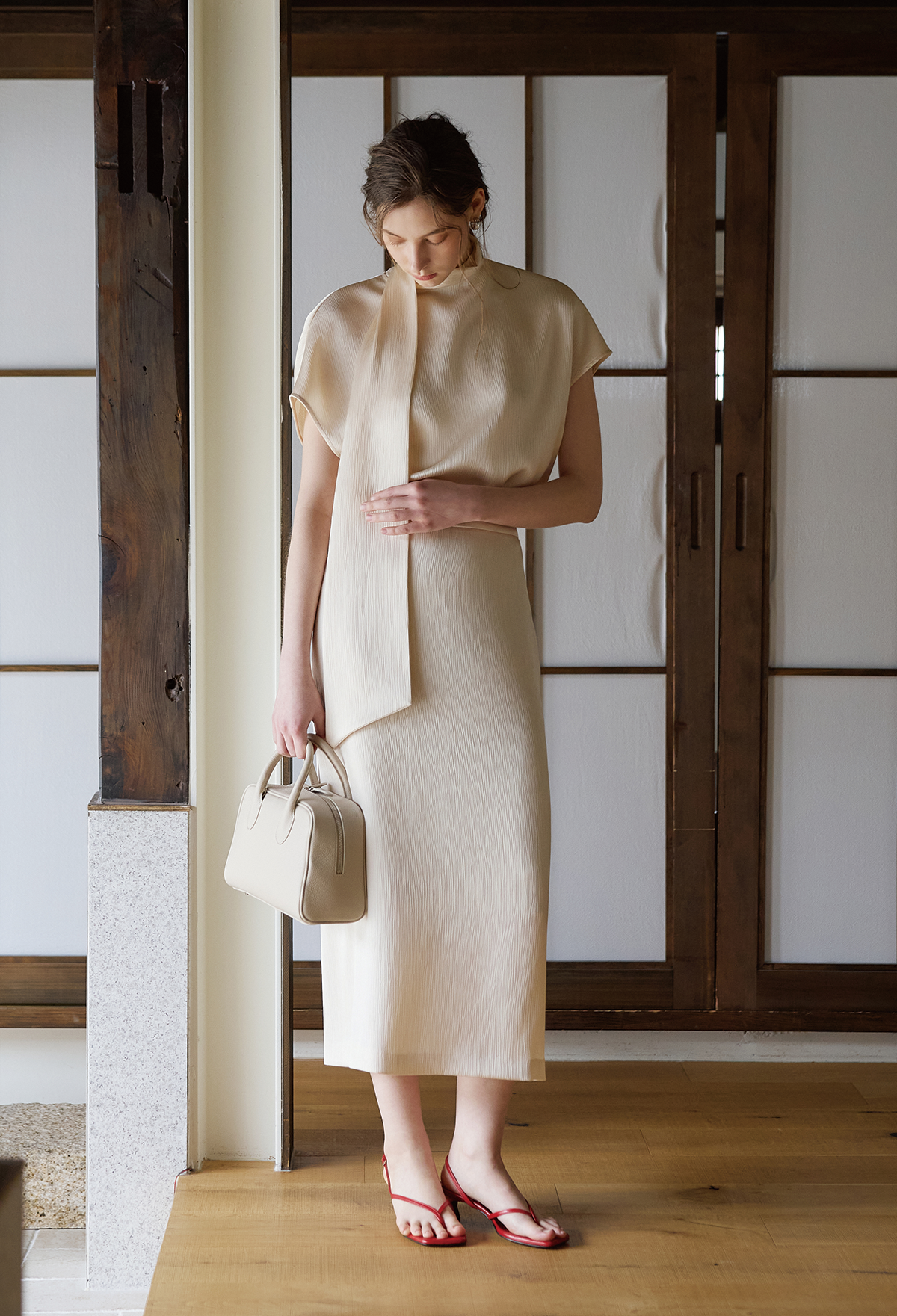 [2nd] CRINKLE MIDI SKIRT